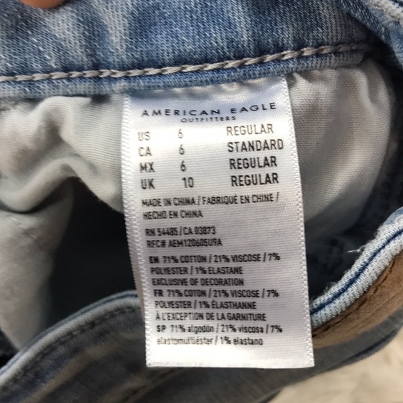 American Eagle Light Wash Jeggings - Picture 6 of 8